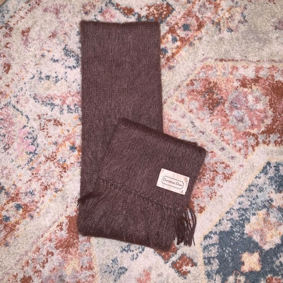 Christian Dior Vintage Brown Wool Fuzzy Wrap Tassel Accent Luxury Designer Scarf - Picture 2 of 4